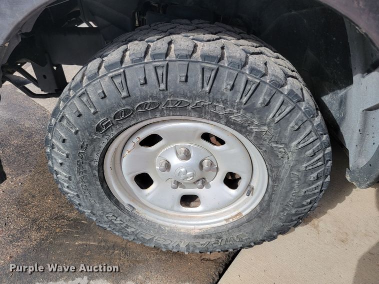 image for item ME9790 2016 Dodge Ram 1500  Crew Cab pickup truck