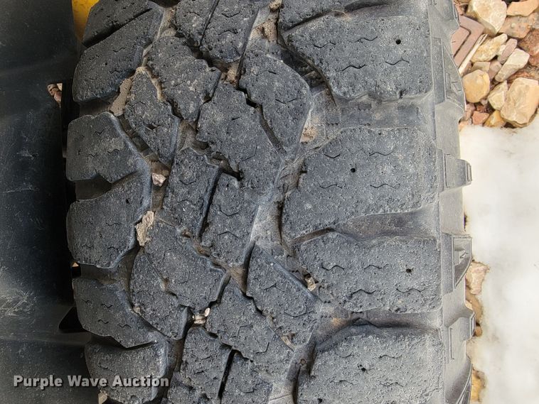 image for item ME9790 2016 Dodge Ram 1500  Crew Cab pickup truck