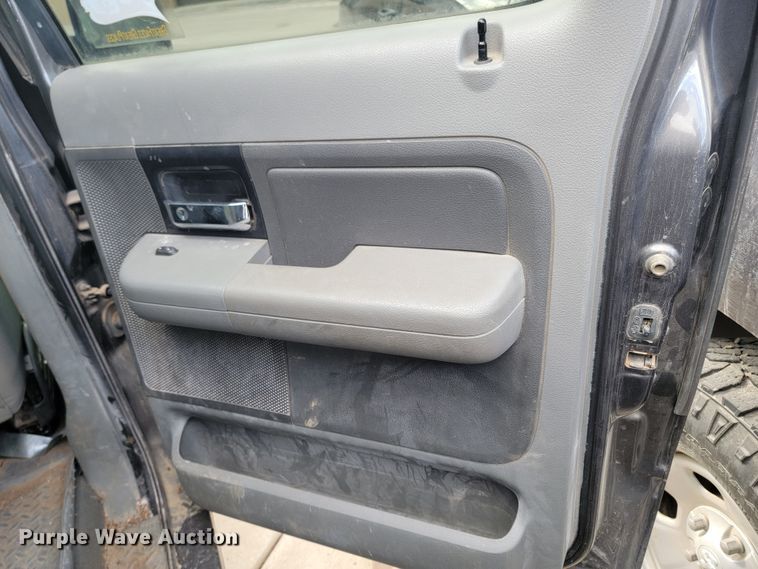 image for item ME9791 2007 Ford F150  SuperCrew pickup truck