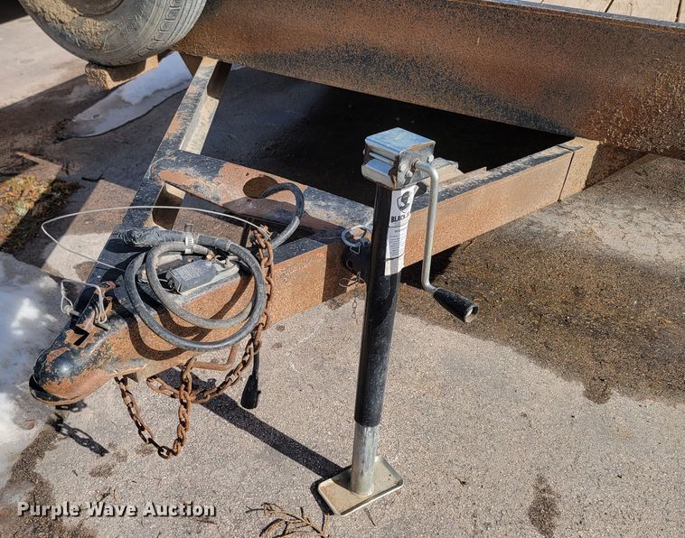 image for item ME9792 2014 Dell Rapids  equipment trailer