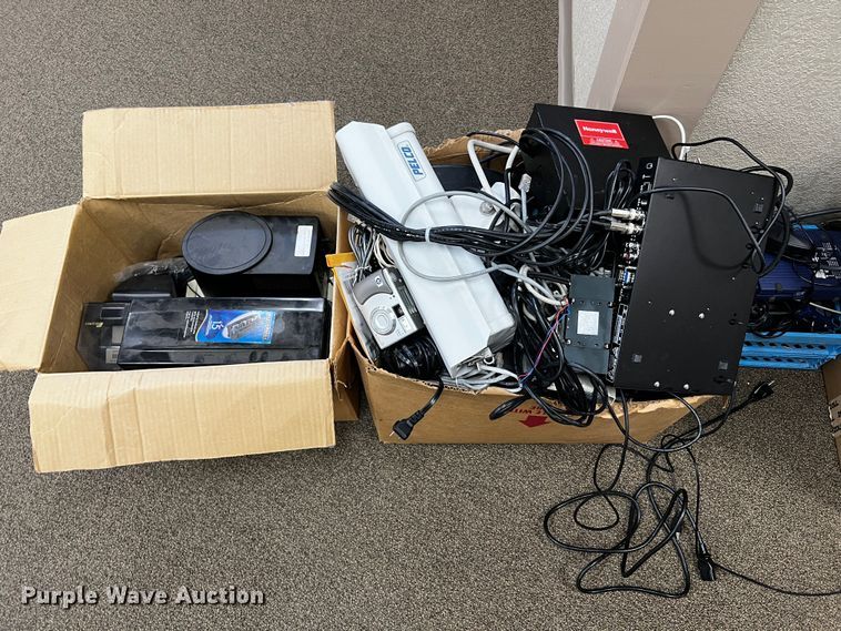 image for item MF9824 Office equipment