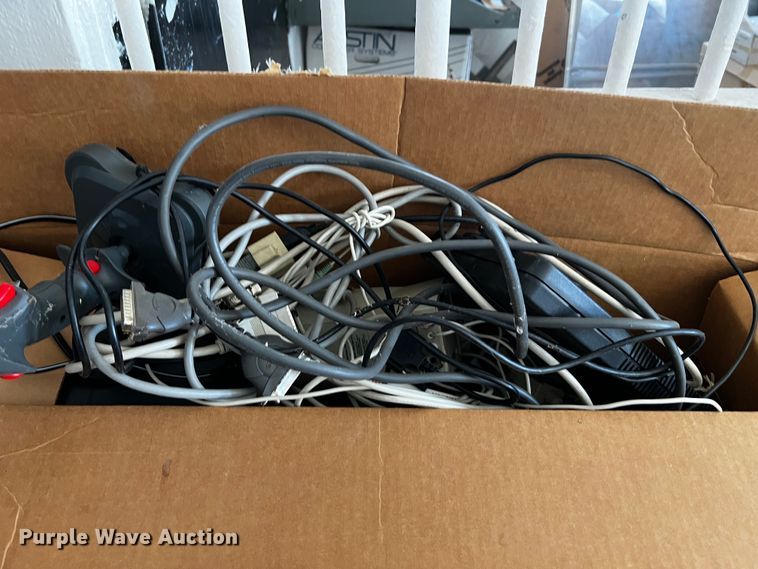 image for item MF9825 Office equipment