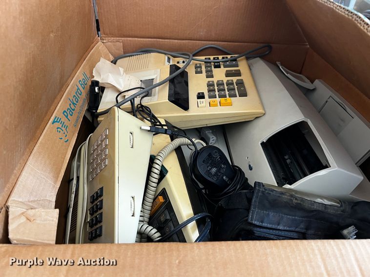 image for item MF9825 Office equipment