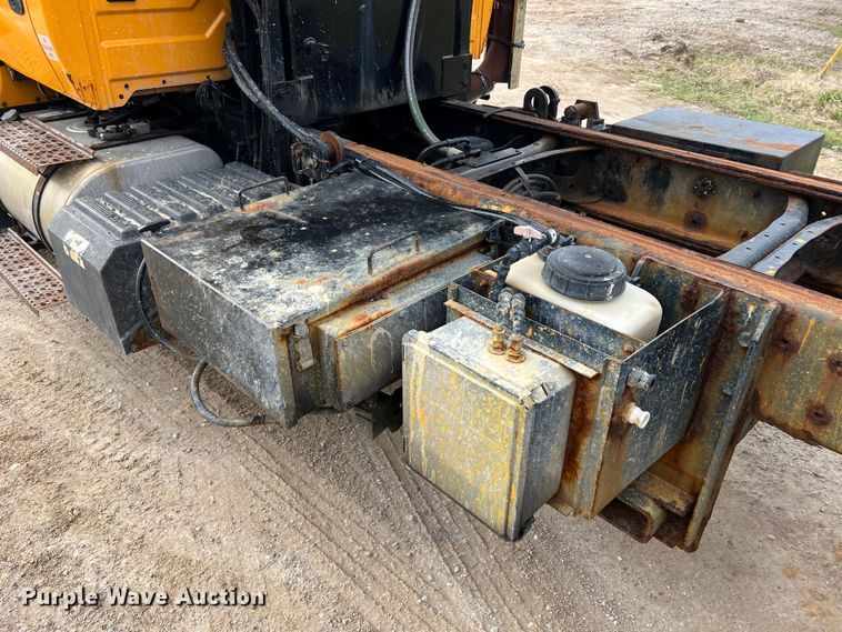 image for item MM9205 2009 International WorkStar 7500  truck cab and chassis