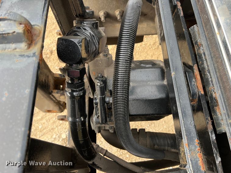 image for item MM9205 2009 International WorkStar 7500  truck cab and chassis