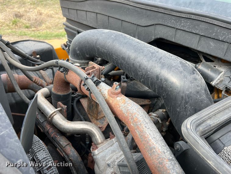 image for item MM9205 2009 International WorkStar 7500  truck cab and chassis