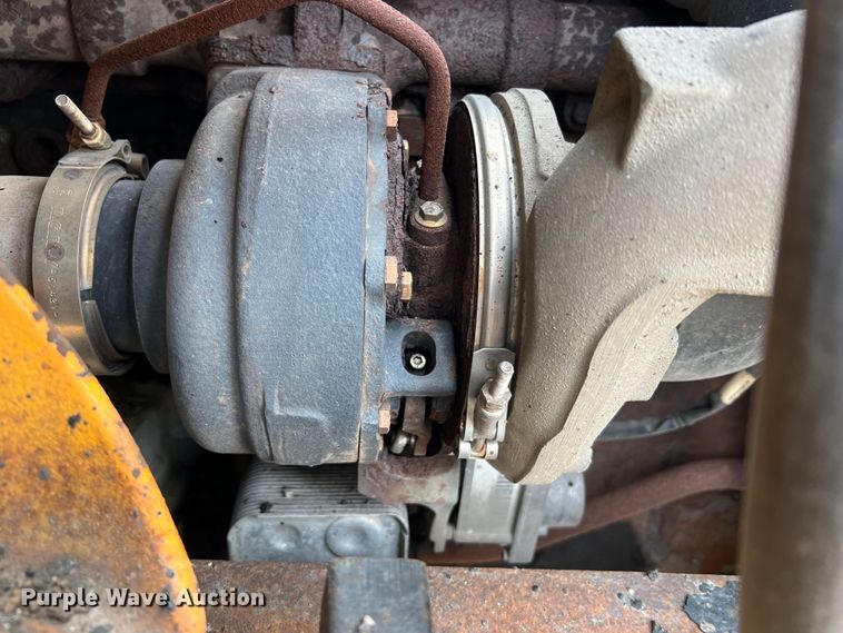 image for item MM9206 2007 International 7400  dump truck