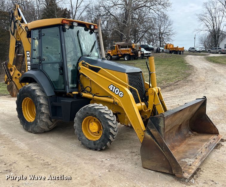 image for item MM9208 2005 John Deere 410G  backhoe
