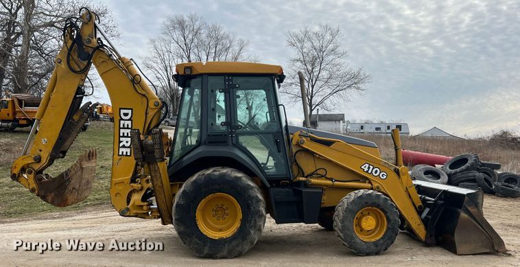 image for item MM9208 2005 John Deere 410G  backhoe