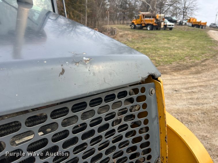 image for item MM9208 2005 John Deere 410G  backhoe