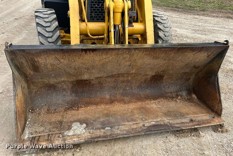 image for item MM9208 2005 John Deere 410G  backhoe