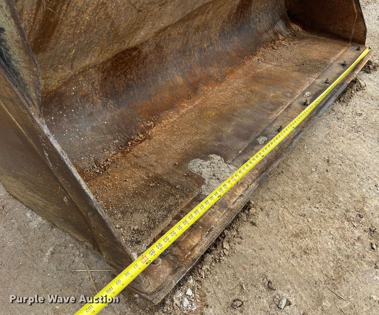 image for item MM9208 2005 John Deere 410G  backhoe