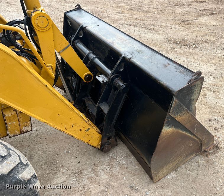image for item MM9208 2005 John Deere 410G  backhoe