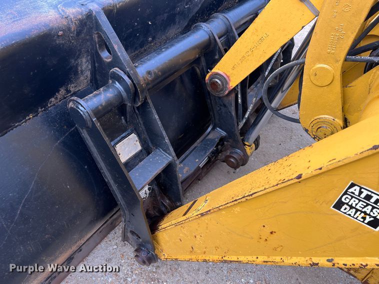 image for item MM9208 2005 John Deere 410G  backhoe