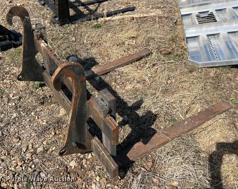 image for item MM9208 2005 John Deere 410G  backhoe