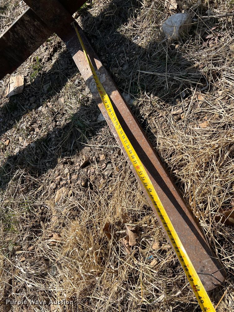 image for item MM9208 2005 John Deere 410G  backhoe