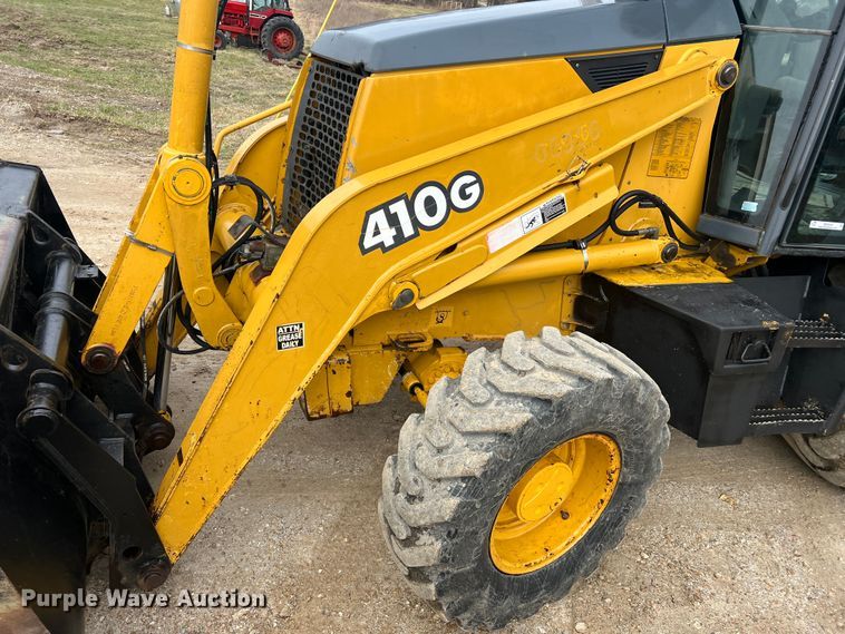 image for item MM9208 2005 John Deere 410G  backhoe