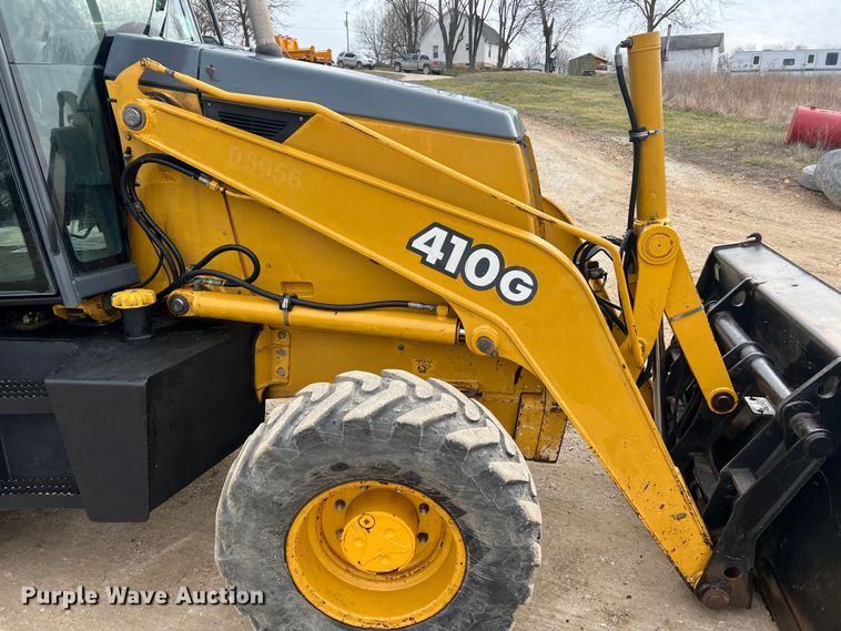 image for item MM9208 2005 John Deere 410G  backhoe