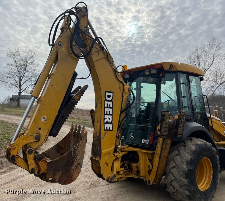 image for item MM9208 2005 John Deere 410G  backhoe