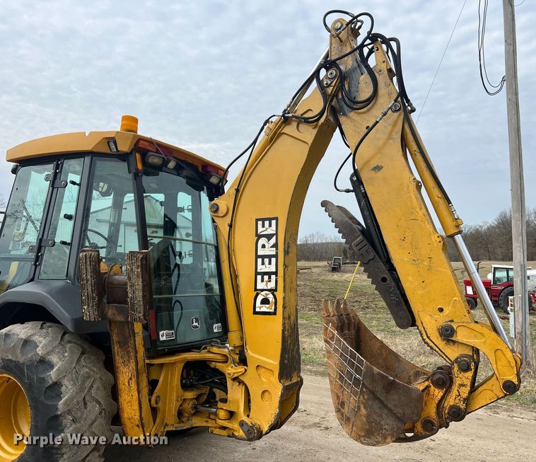 image for item MM9208 2005 John Deere 410G  backhoe