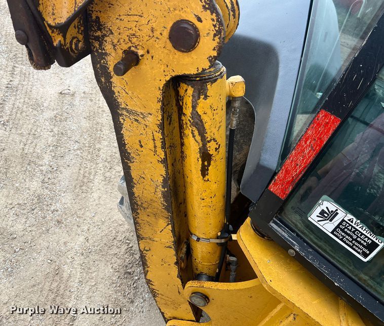 image for item MM9208 2005 John Deere 410G  backhoe