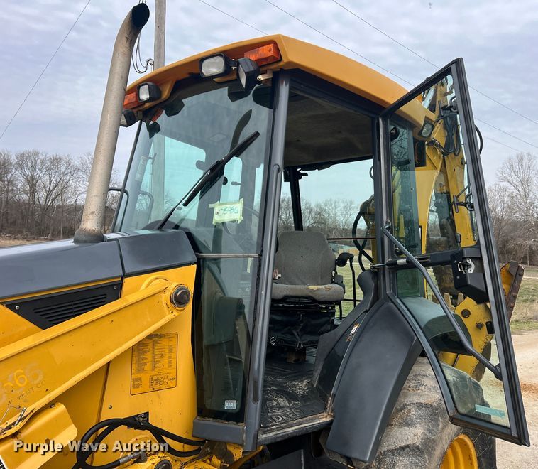 image for item MM9208 2005 John Deere 410G  backhoe