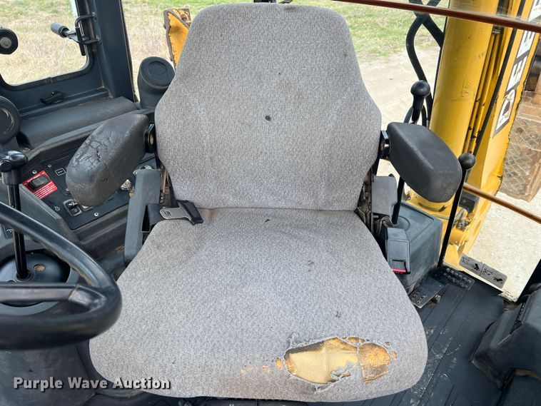 image for item MM9208 2005 John Deere 410G  backhoe