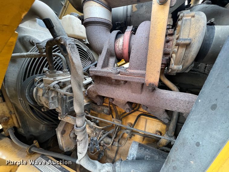 image for item MM9208 2005 John Deere 410G  backhoe