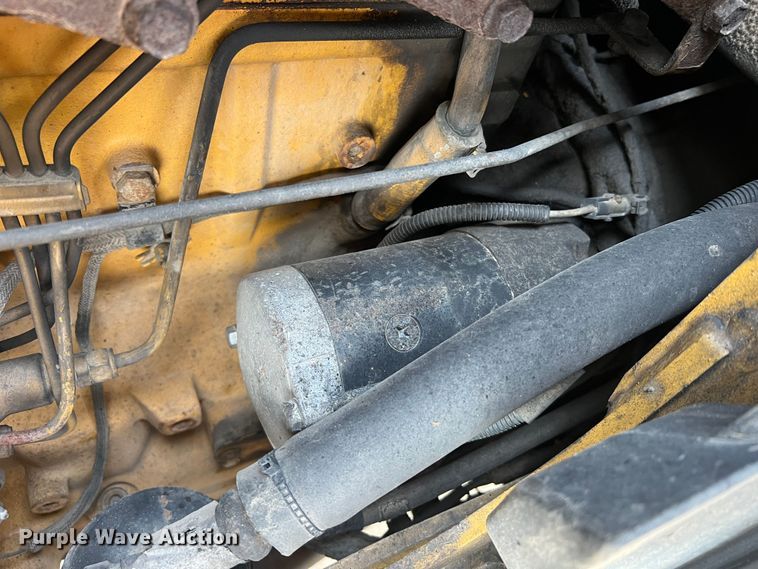 image for item MM9208 2005 John Deere 410G  backhoe