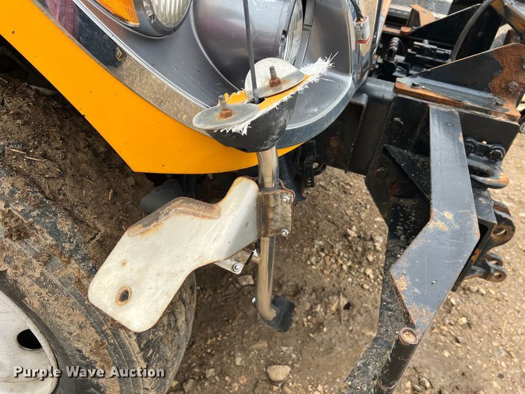 image for item MM9210 2016 International WorkStar 7500  truck cab and chassis