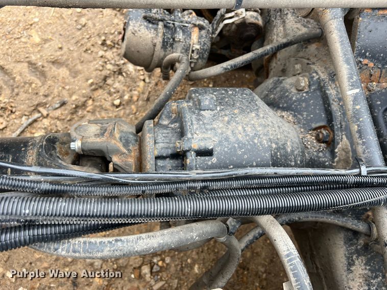 image for item MM9210 2016 International WorkStar 7500  truck cab and chassis