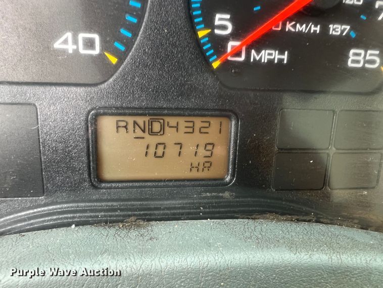 image for item MM9216 2006 International 7400  dump truck