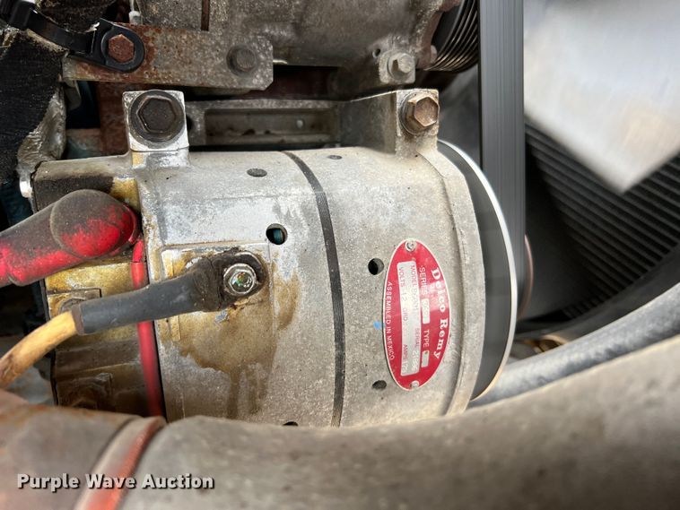 image for item MM9216 2006 International 7400  dump truck