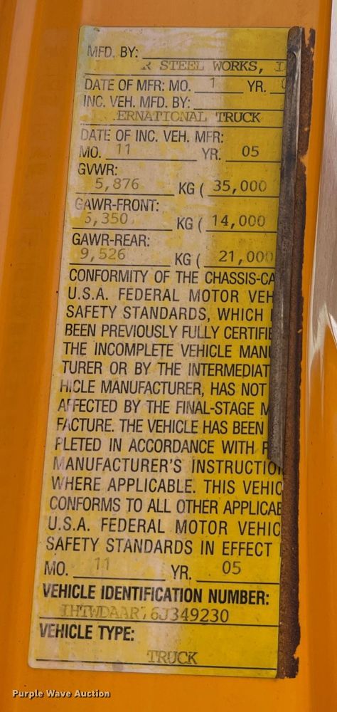 image for item MM9216 2006 International 7400  dump truck