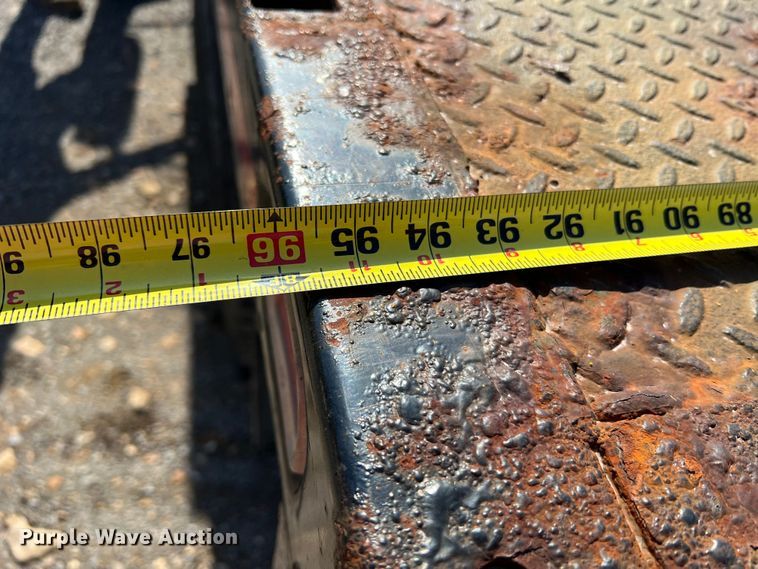 image for item MM9217 2006 International 7400  flatbed truck