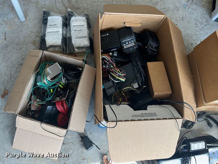 image for item MM9232 Law enforcement equipment