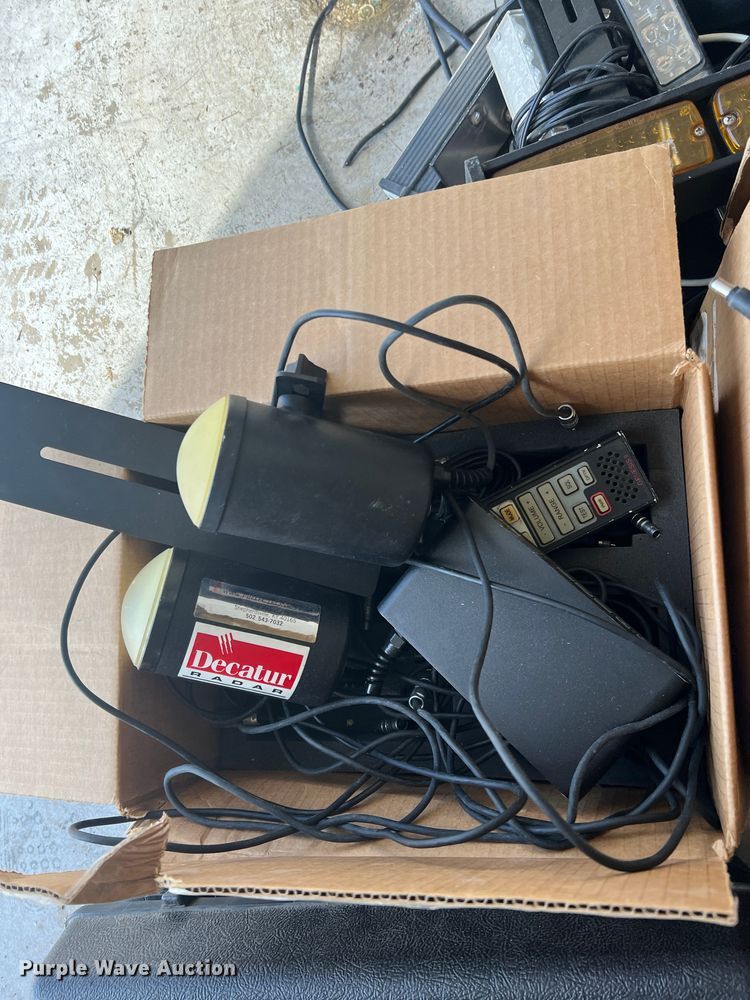 image for item MM9232 Law enforcement equipment