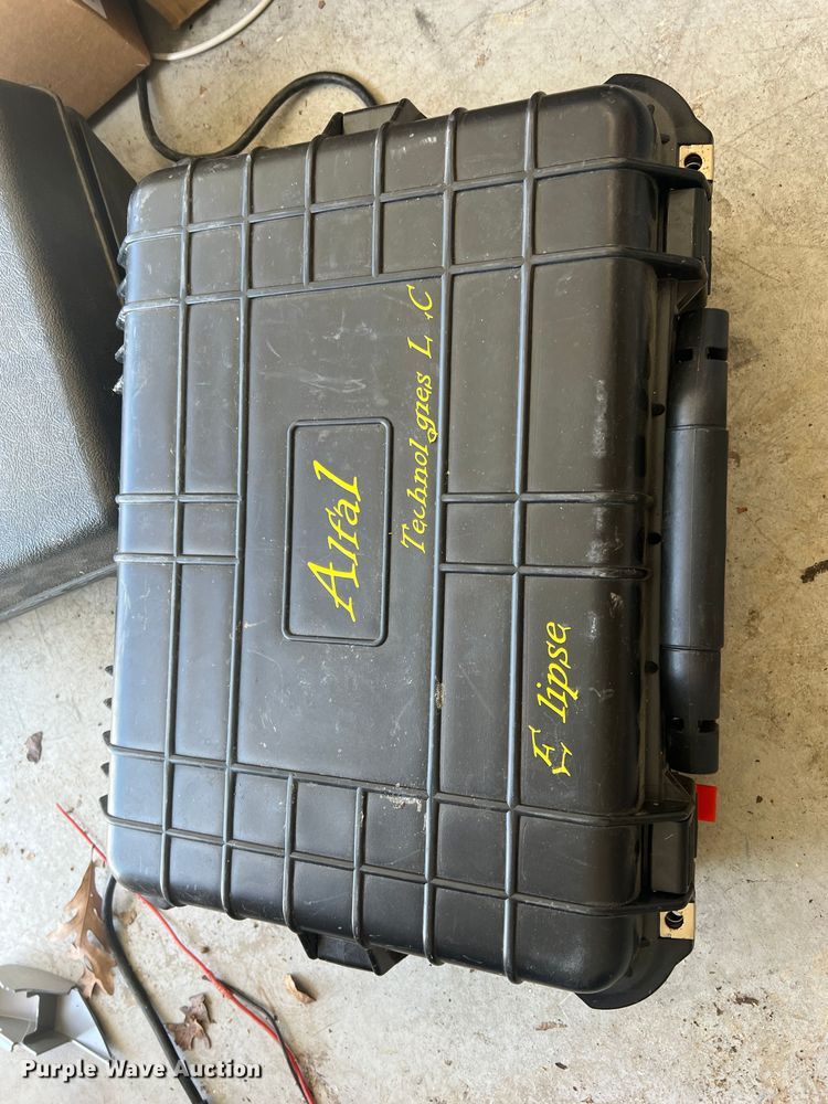 image for item MM9232 Law enforcement equipment