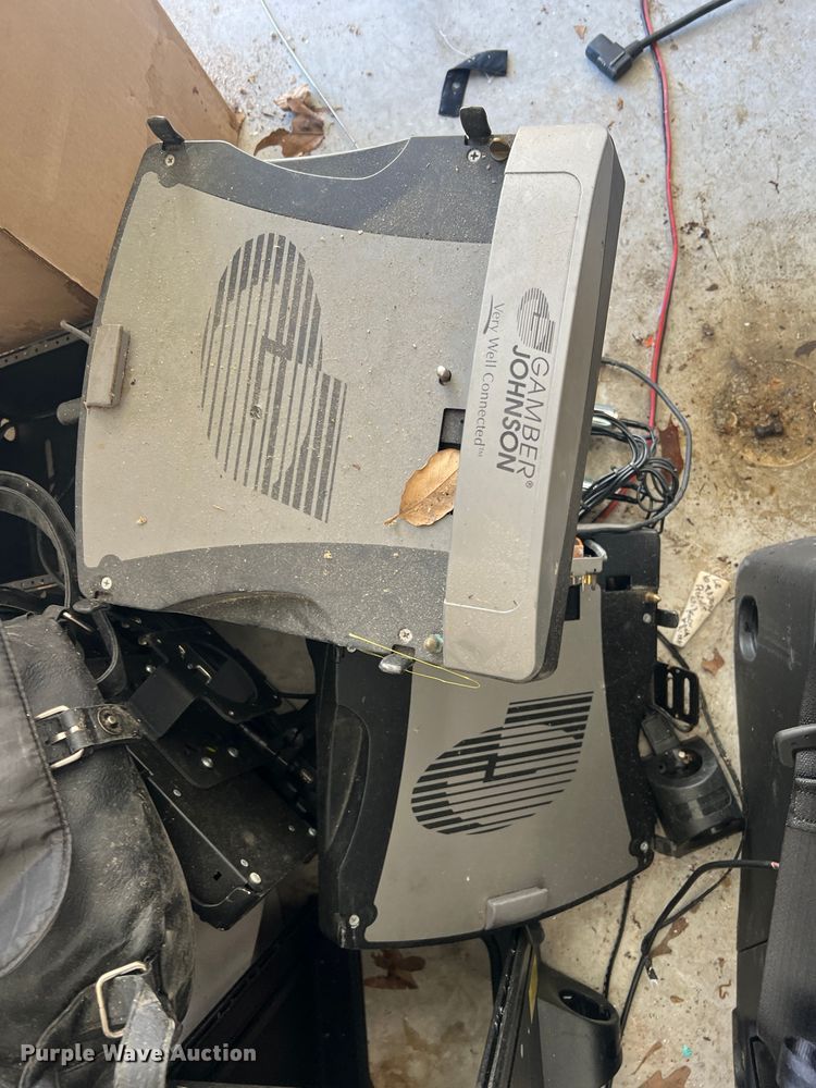 image for item MM9232 Law enforcement equipment