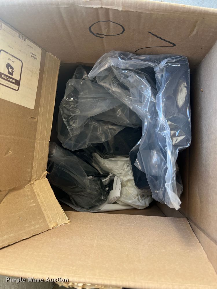 image for item MM9232 Law enforcement equipment