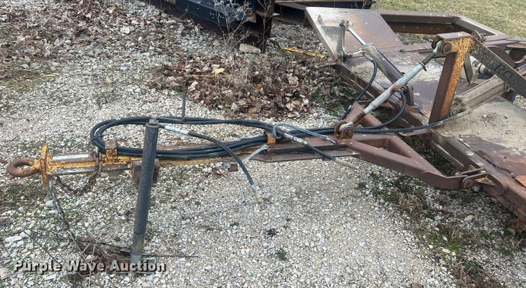 image for item MM9233 RGM RG11.0W  road maintainer