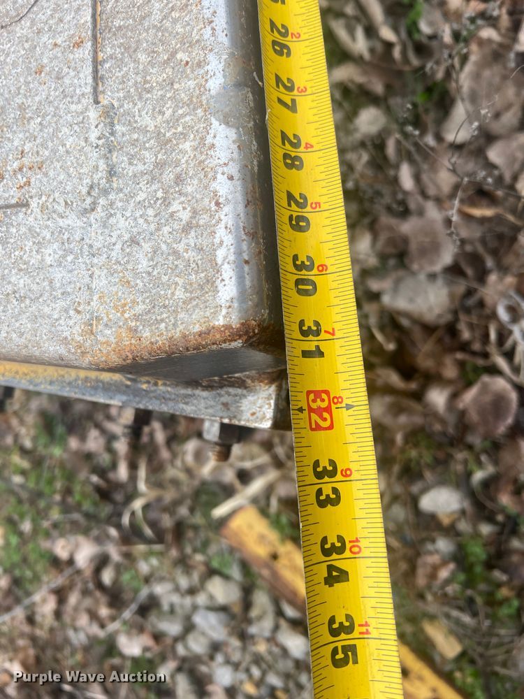 image for item MM9233 RGM RG11.0W  road maintainer