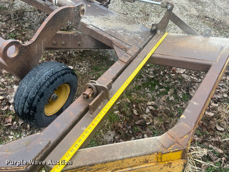 image for item MM9233 RGM RG11.0W  road maintainer