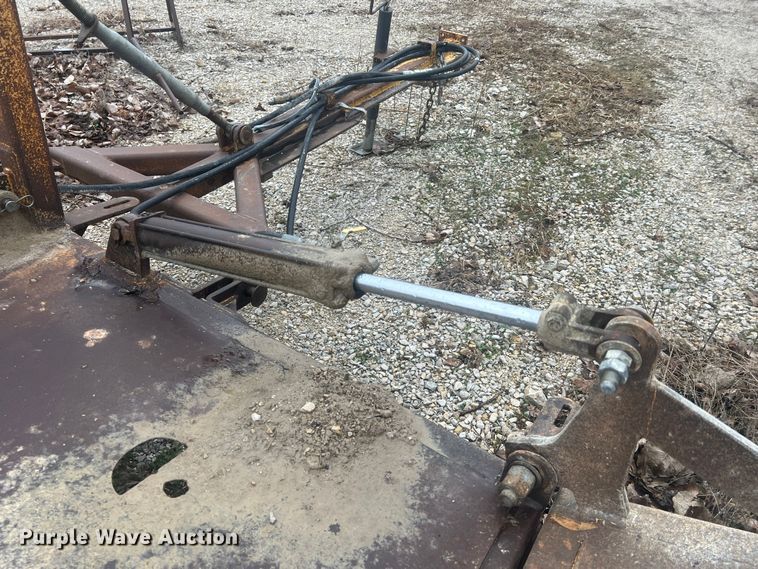 image for item MM9233 RGM RG11.0W  road maintainer