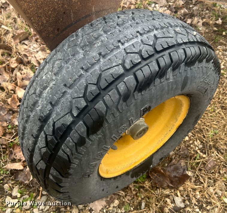 image for item MM9233 RGM RG11.0W  road maintainer