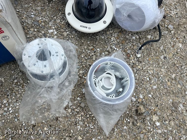 image for item MM9237 Emergency response equipment