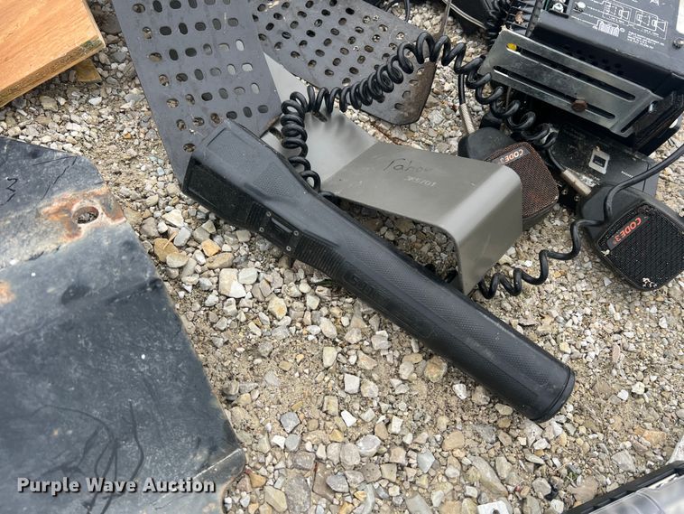 image for item MM9237 Emergency response equipment