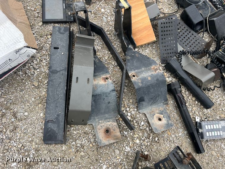 image for item MM9237 Emergency response equipment