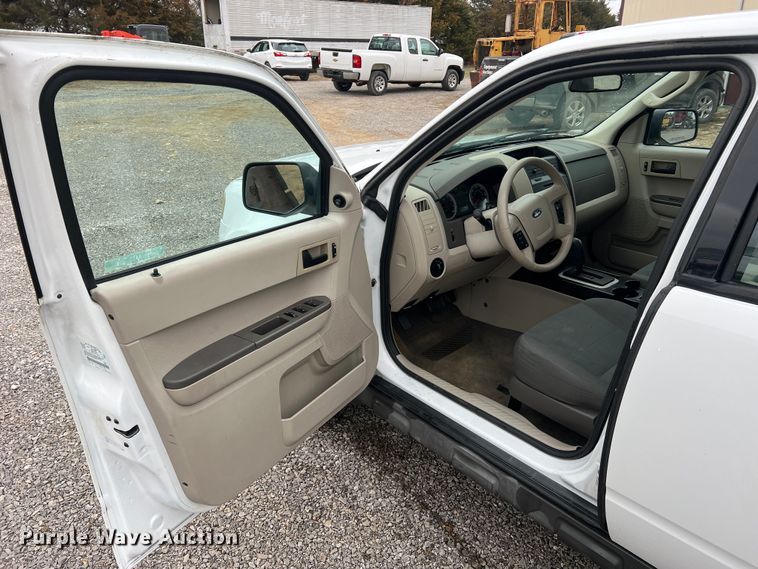 image for item MM9255 2009 Ford Escape  SUV