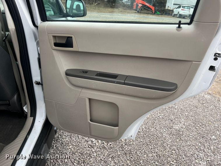 image for item MM9255 2009 Ford Escape  SUV